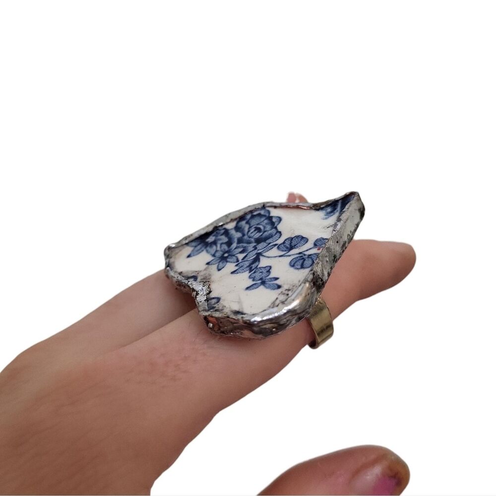 Liberty Blue Monticello Heart Broken China Ring – Real 18K Gold Plated Stainless